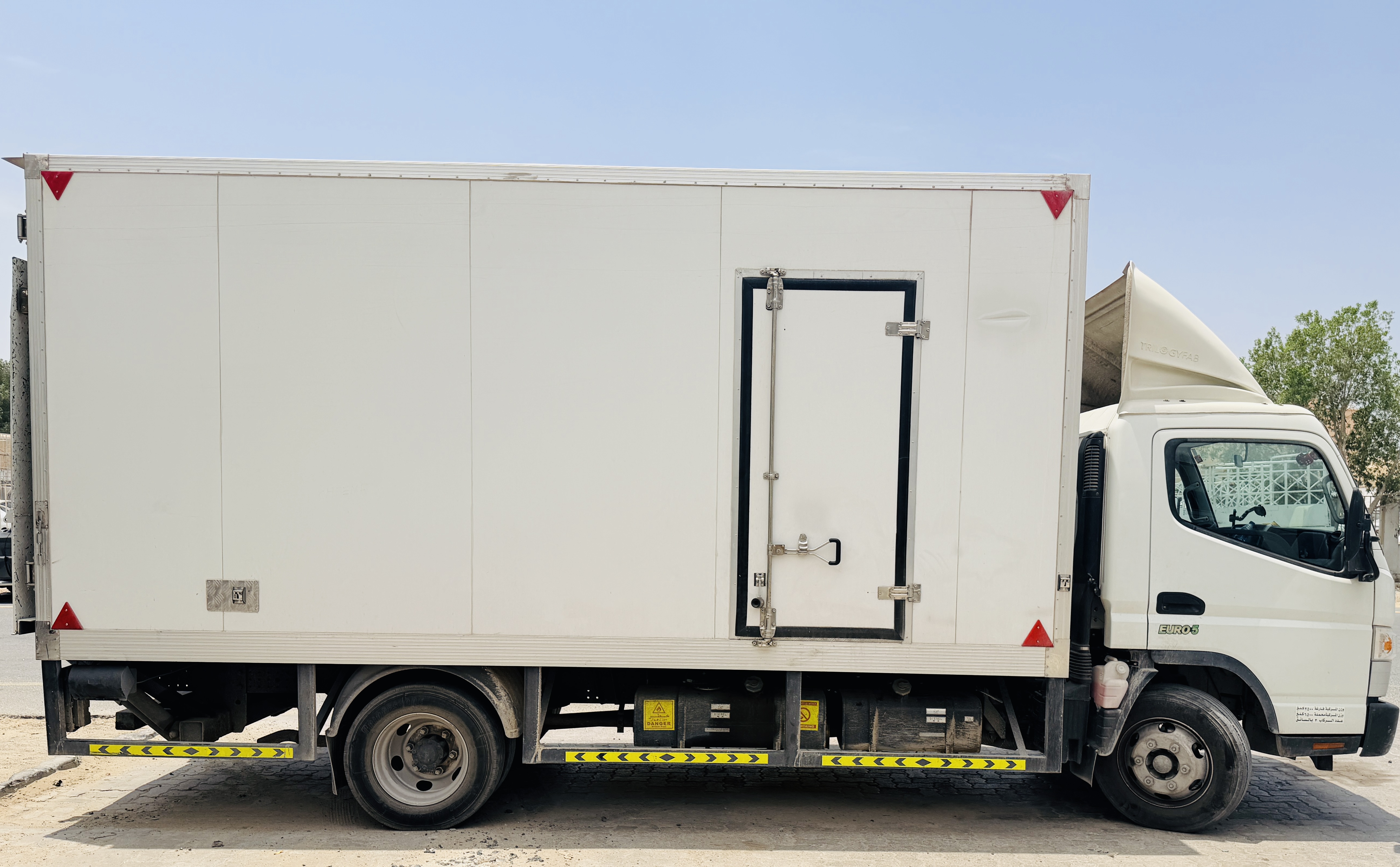 Side Opening Truck